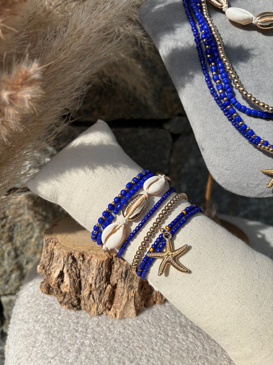 Ensemble de colliers et bracelets