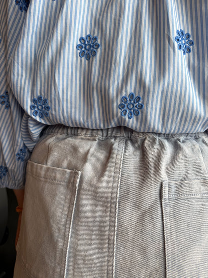 Short ARNAUD