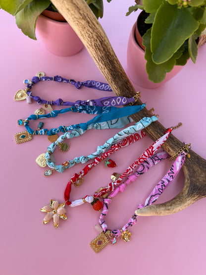 Collier BANDANA