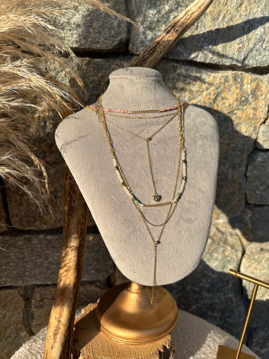 Collier multi-rangs