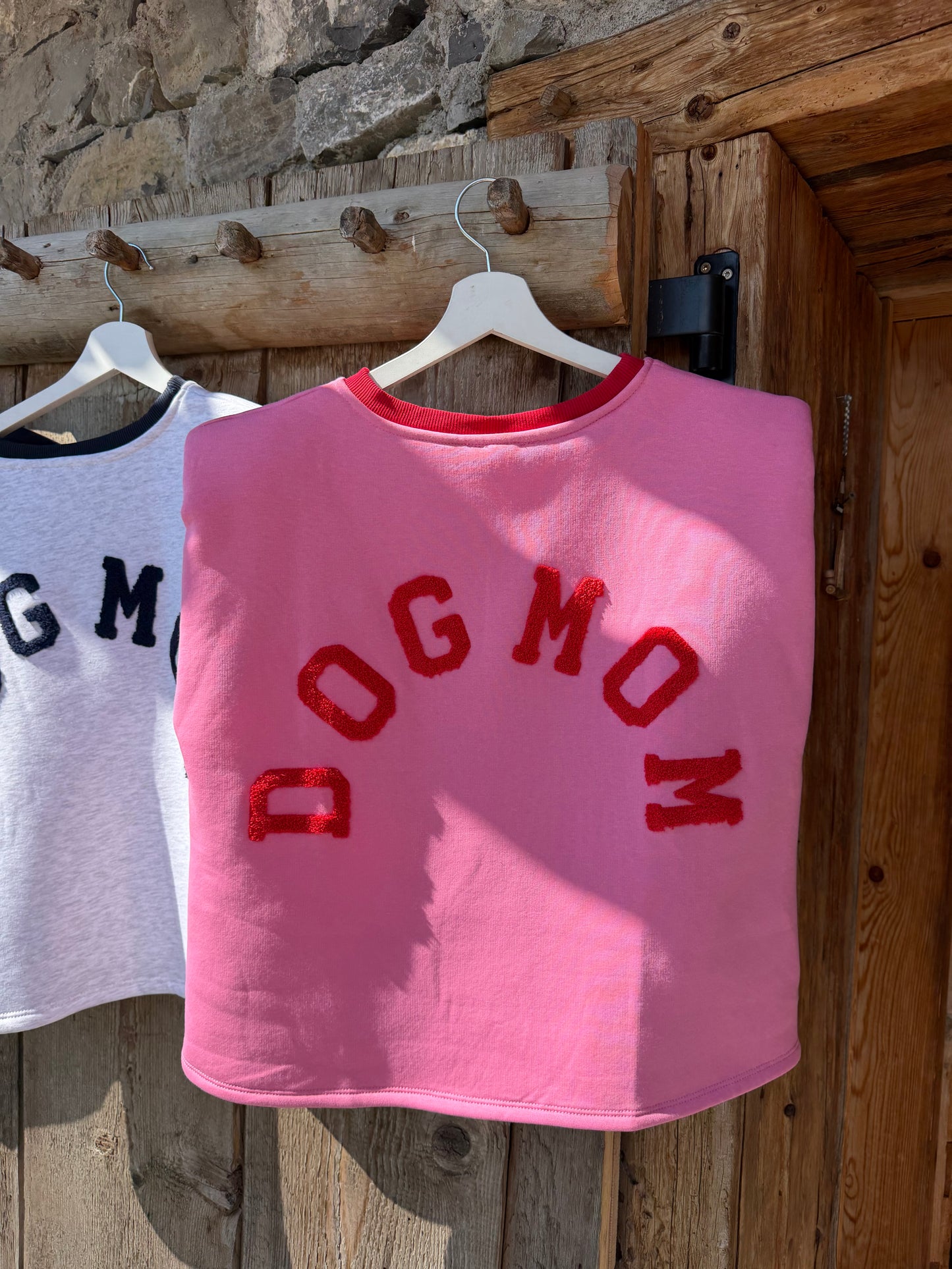 Sweat sans manches DOG MOM 🇮🇹