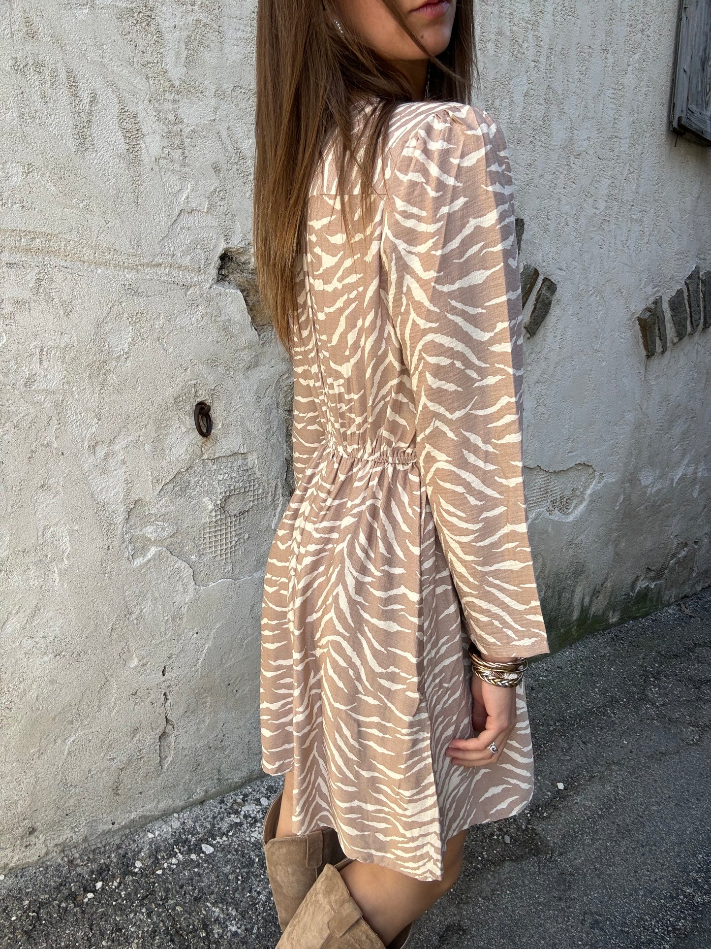 Robe ZEBRE