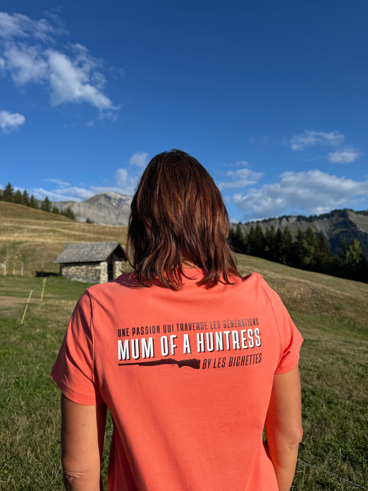 Tee-Shirt MUM OF A HUNTRESS