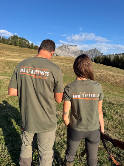Tee-Shirt DAD OF A HUNTRESS