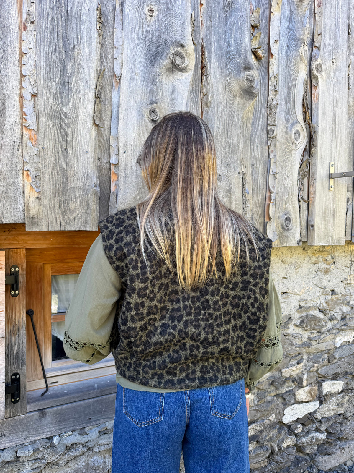 Gilet sans manches LOUNA léopard  🇮🇹