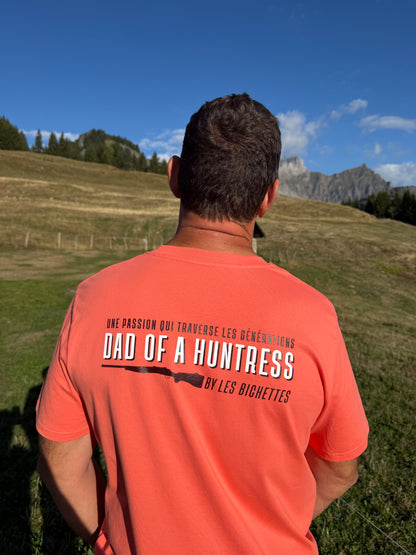 Tee-Shirt DAD OF A HUNTRESS